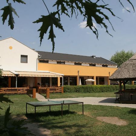 Hotel Georgshof Podersdorf am See Zewnętrze zdjęcie