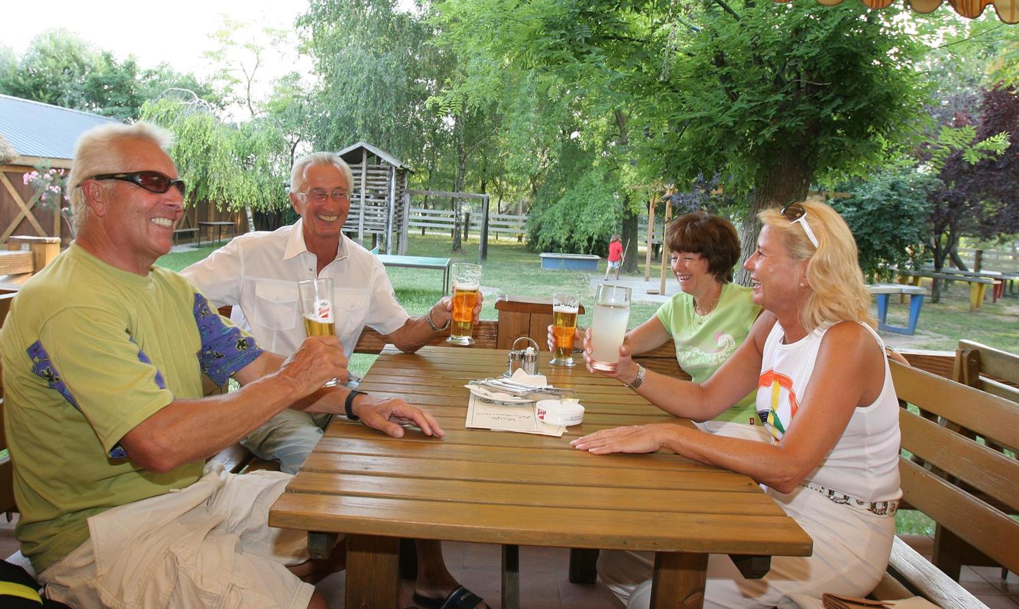 Hotel Georgshof Podersdorf am See Zewnętrze zdjęcie